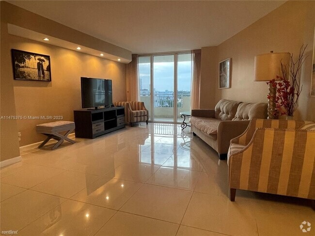 Building Photo - 2 br, 2 bath Condo - 3180 S Ocean Dr Apt 519 Unit Apt 519