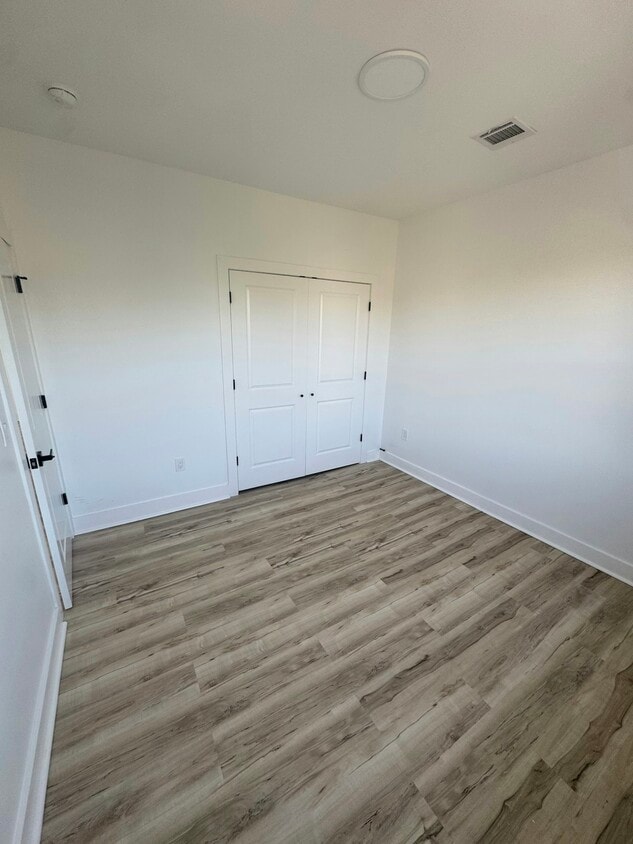 Photo - 263 Littleton Ave, Unit 3