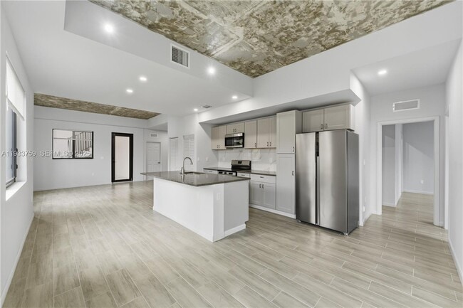 Photo - 1393 NW 31st Ave