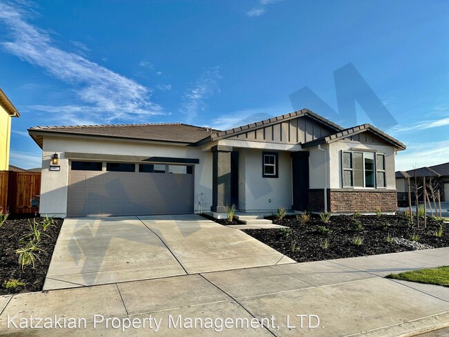 4 br, 2.5 bath House - 10012 Rimo Ln. - 4 br, 2.5 bath House - 10012 Rimo Ln.