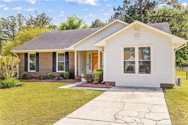 Building Photo - 6837 Woodmark Dr