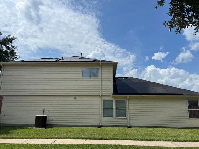 Photo - 10415 Collin Park