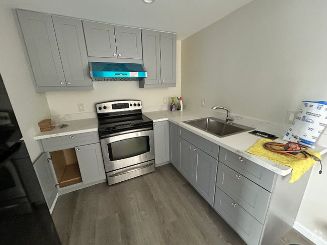 Building Photo - 155 Sickles Ave Unit 155 Sickles Ave Rental