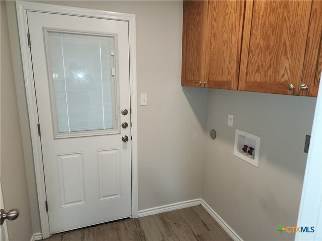 Photo - 332 Arnold Dr