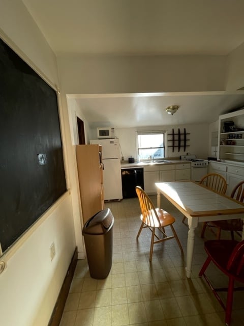 Building Photo - 505 Dryden Rd Rental