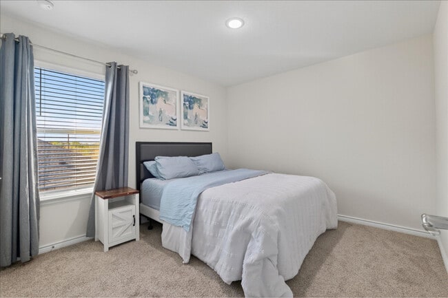 Photo - 8129 Trudy Ln