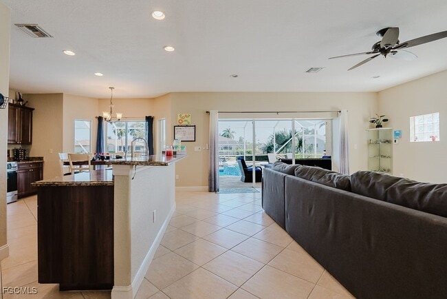 Photo - 1827 SE 12th St