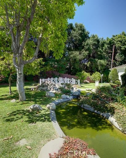 Photo - 1601 Highland Oaks Dr