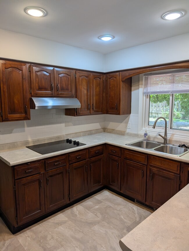 Photo - 1716 Georgetown Dr