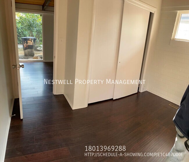 Holladay Duplex - Fresh Paint 2 bed/1 bath