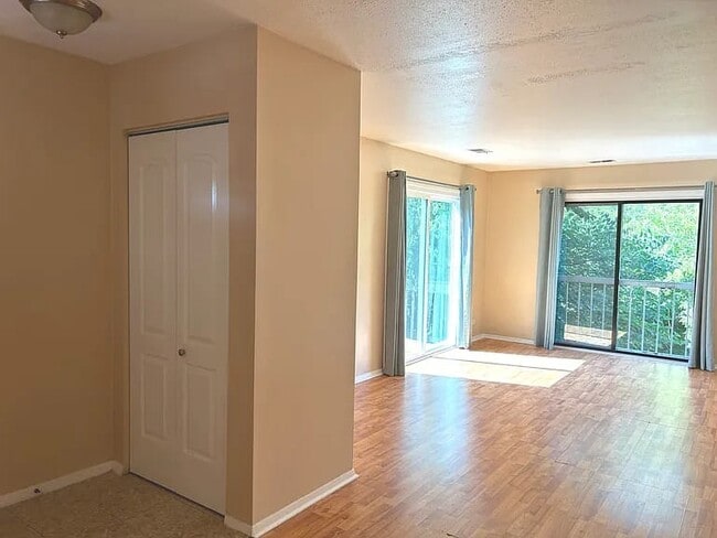 Photo - 1964 Kenilworth Cir Unidad F