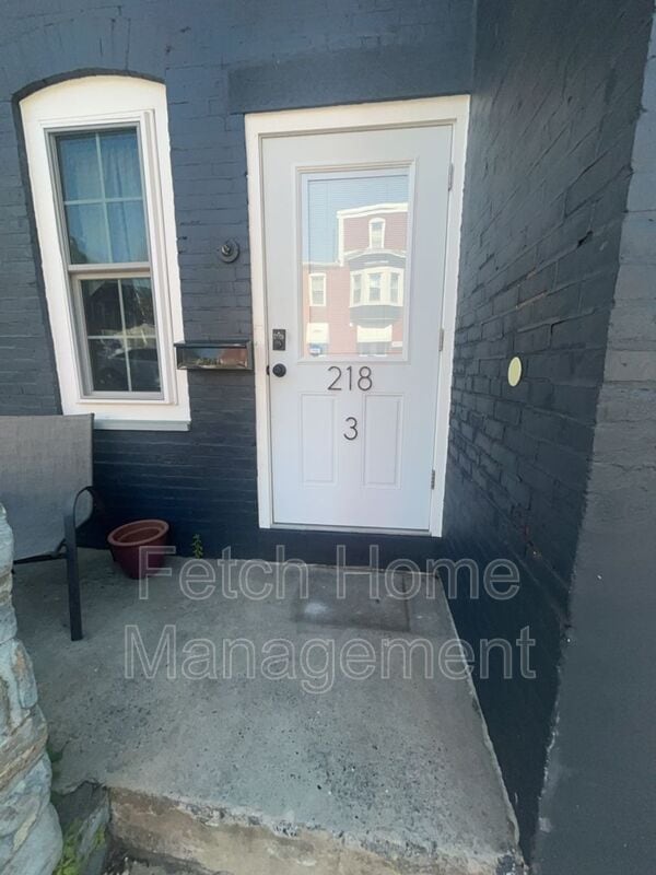 Photo - 218 Walnut St