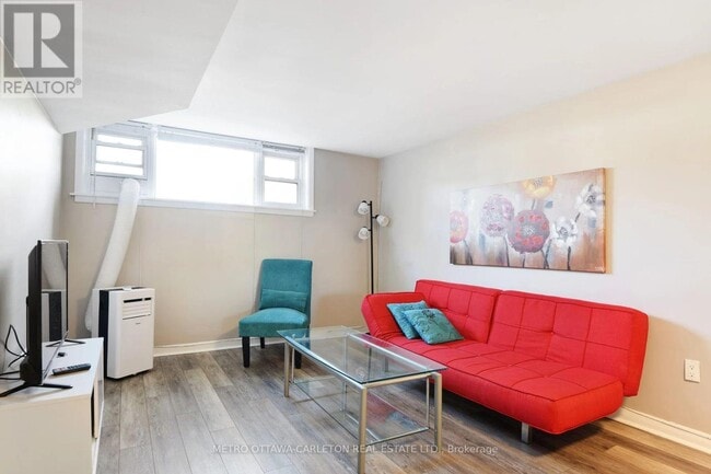 Photo - 309 Parkdale Ave Unit 1