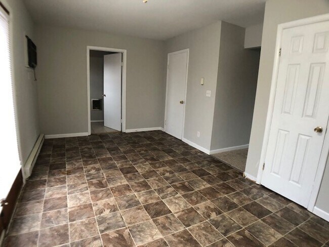 Photo - 9757-9763 Toth St. Bridgman Apartamento Unidad 9757