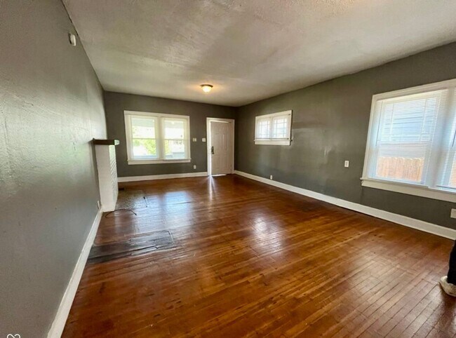 Photo - 2922-2924 Ruckle Street Unit 2924