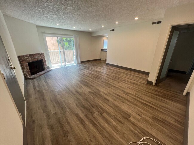 1444 Centinela Ave Unit 1