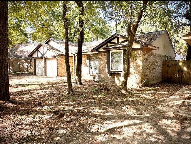 Photo - 18 Brookflower Rd