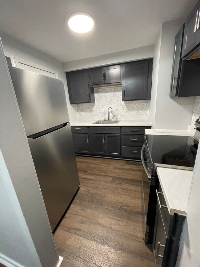 Photo - 101 Montfort Dr