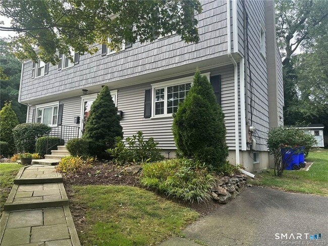 112 Rodgers Rd Unit 112