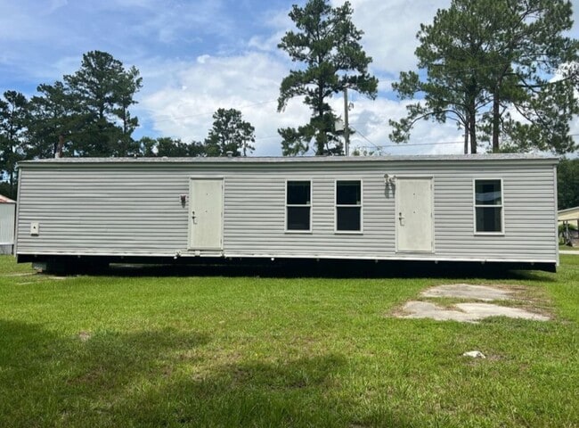 Photo - Earls Lot # 7