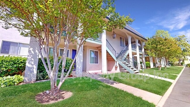 Photo - 1637 Catalina Ct