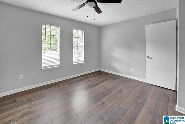 Photo - 1053 Ivy Creek Trail