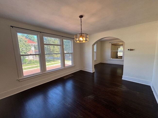 Photo - Newly Renovated 3 Bedroom on Park Avenue