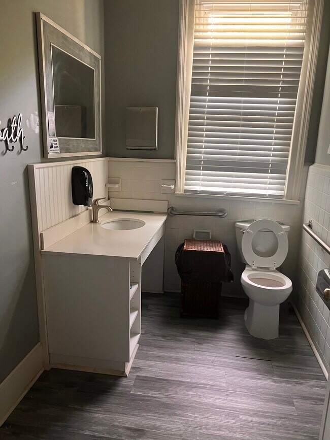 Photo - Ellis Street House