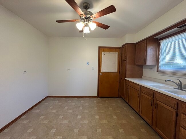 Photo - 207 N Lord Ave