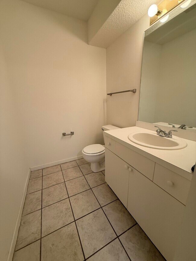 Photo - 946 Rachel Dr