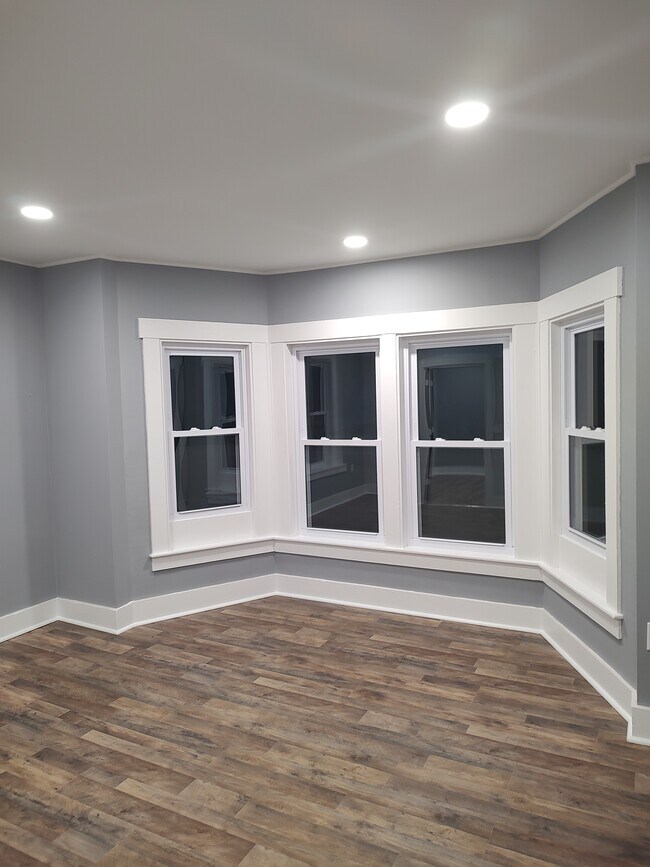 Photo - 142 High St Unit #3