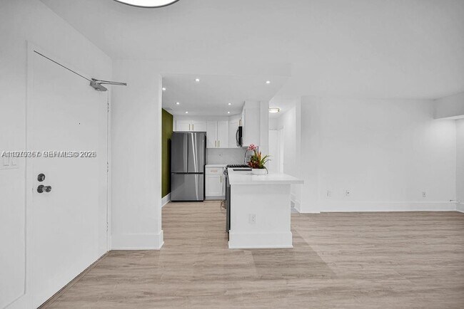 Photo - 2201 Brickell Ave Unit 80