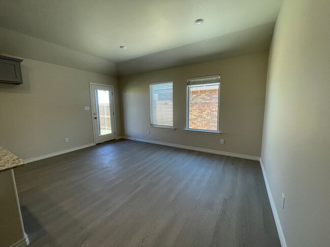 1312 Bajada St