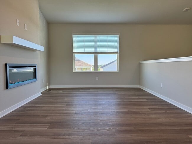Photo - Spacious 4-Bedroom Split-Level Near Standing Bear Lake & Trails