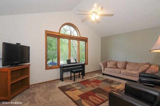 Photo - Spacious 5BR Home on Cul-de-Sac – Available June 1