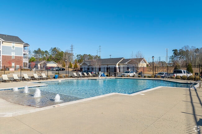 Pool - Groves at Peach Orchard