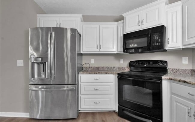 Photo - 1931 Sunshine Ct