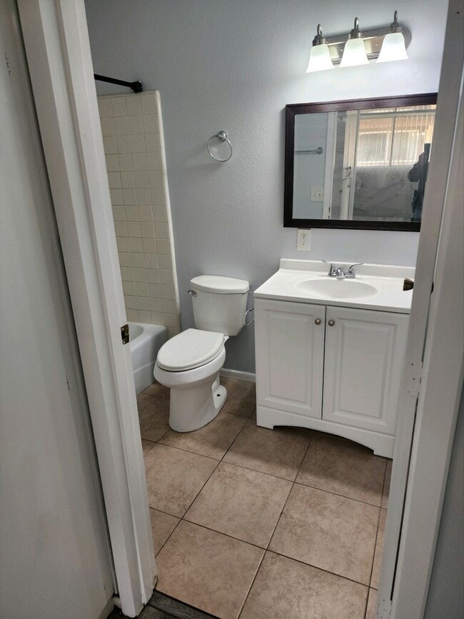Villa Mojave Apartments