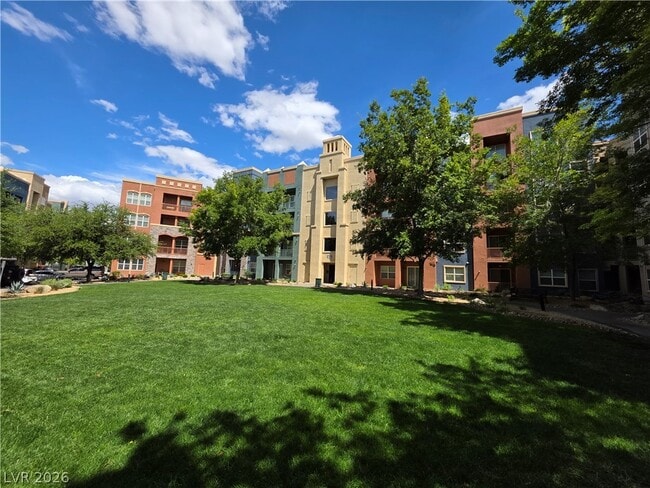 Building Photo - 62 E Serene Ave Unit 225