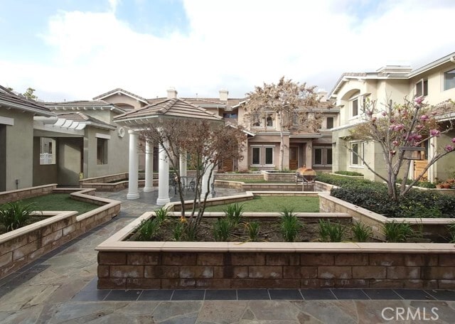 Photo - 88 N Roosevelt Ave Unit 5