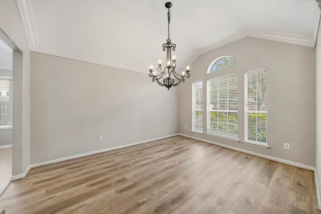 Photo - 3907 Plum Hill Ln