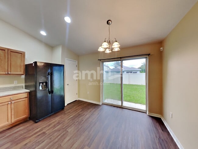 Photo - 9742 Simeon Dr Casa