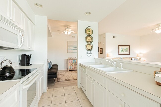 Photo - Seasonal Condo Rental At Golf & Country Club