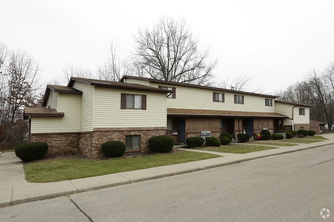 Photo - In The Pines Apartments