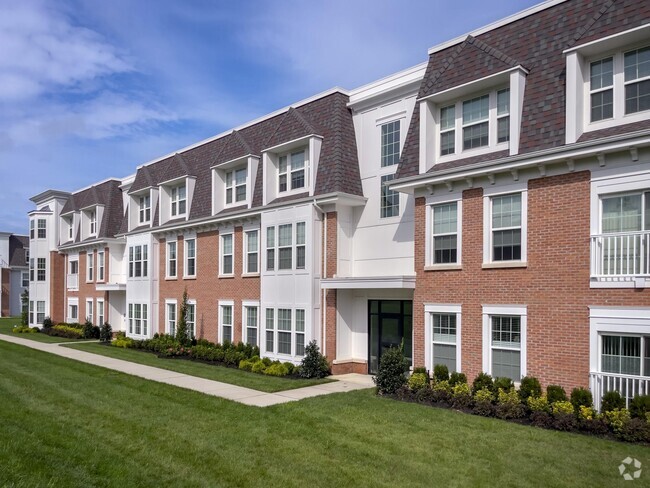 Building Photo - 88 Circle Dr Unit 88-302 Rental