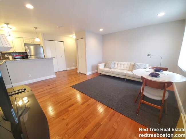 20 Bowdoin St Unit 3