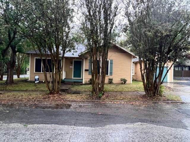 Photo - 1401 Ash St