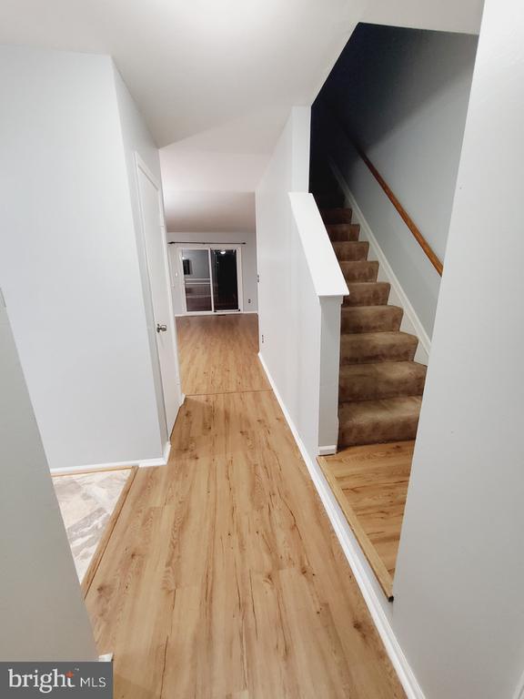 Photo - 19 Island Run Ct