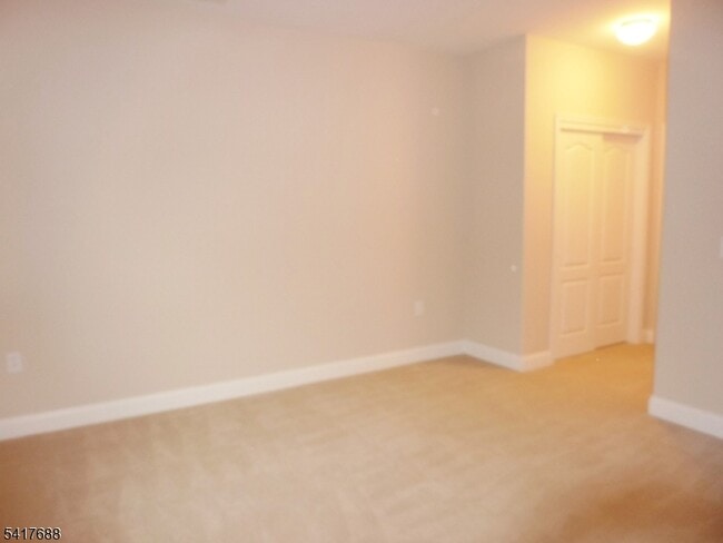 Photo - 2214 Ramapo Ct Unidad 2214