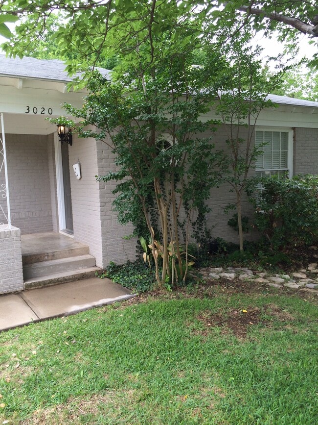 Photo - 3020 5th Ave